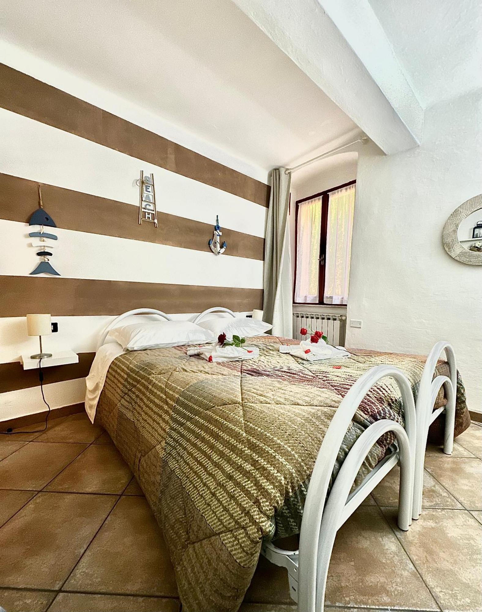 Ubetty Village Center Two-Bedrooms Apartment 5Terreparco Riomaggiore Extérieur photo